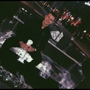 Meet your Posher, Evan